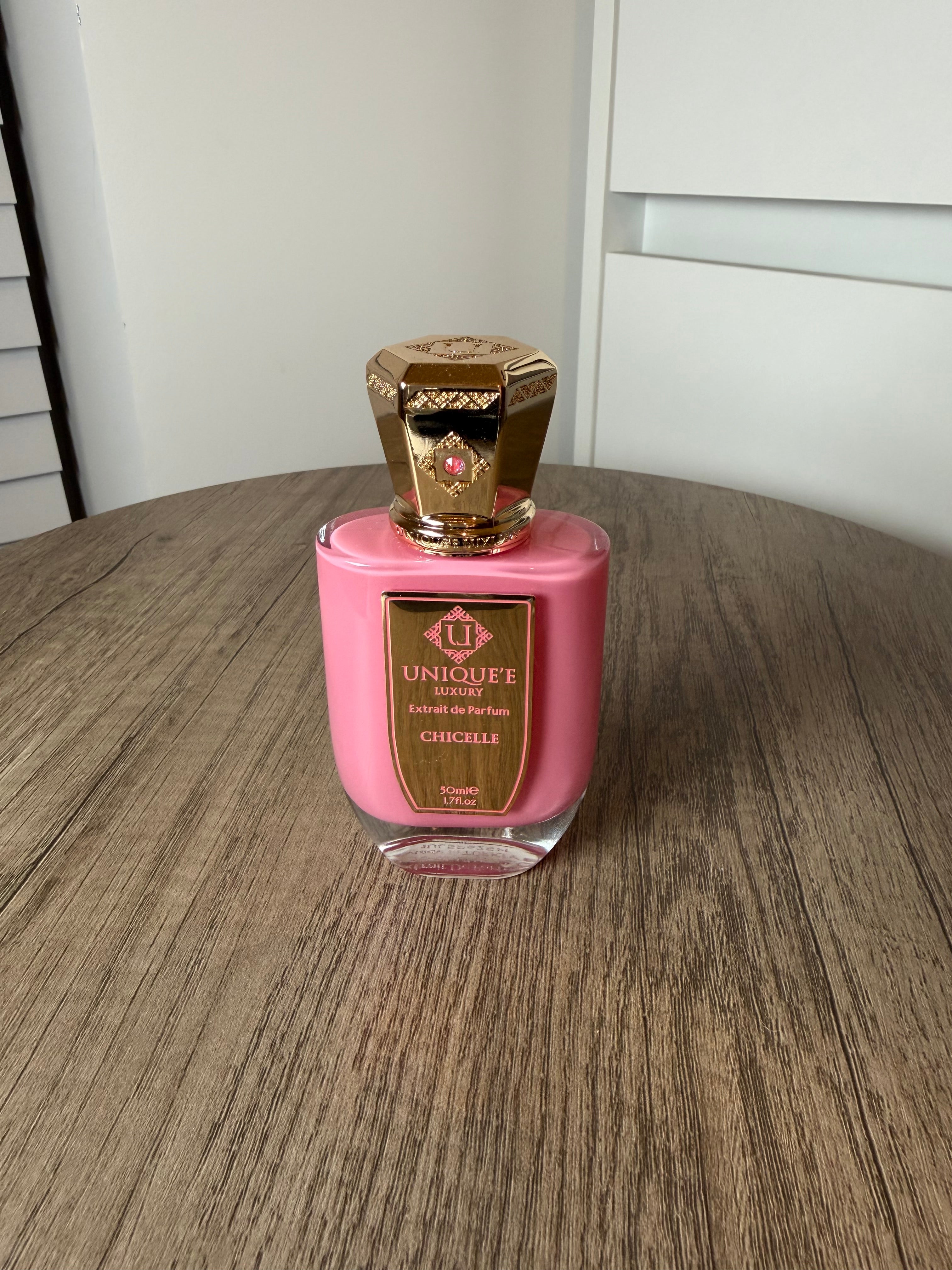 Uniquee Luxury - Chicelle